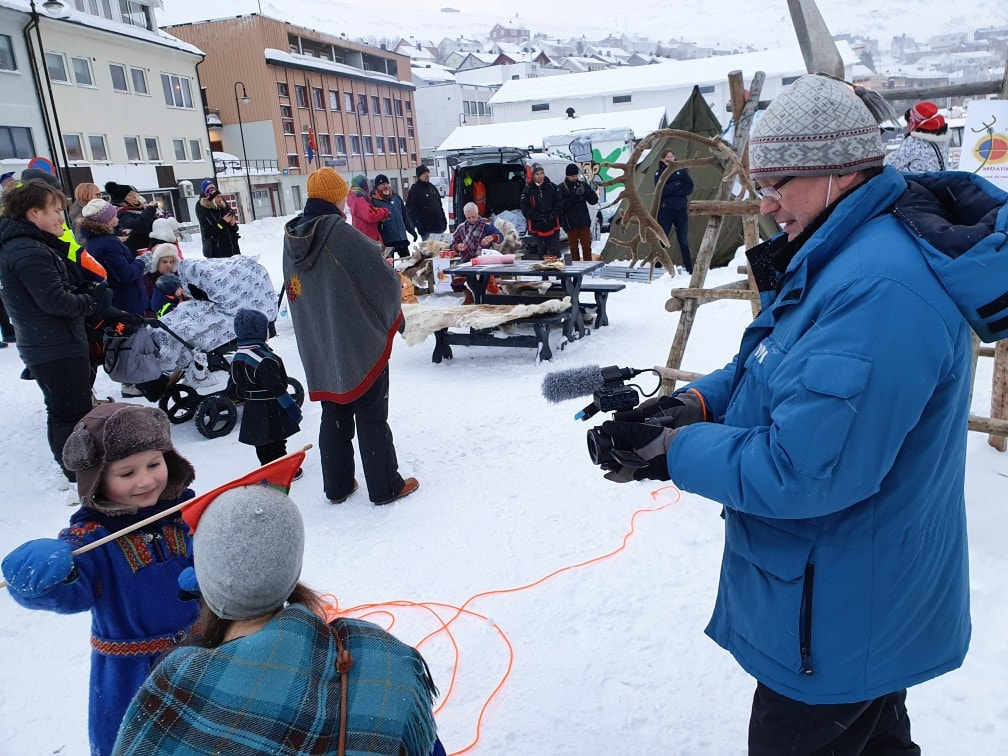 Kaosbilde fra markeringen av den samiske nasjonaldagen.